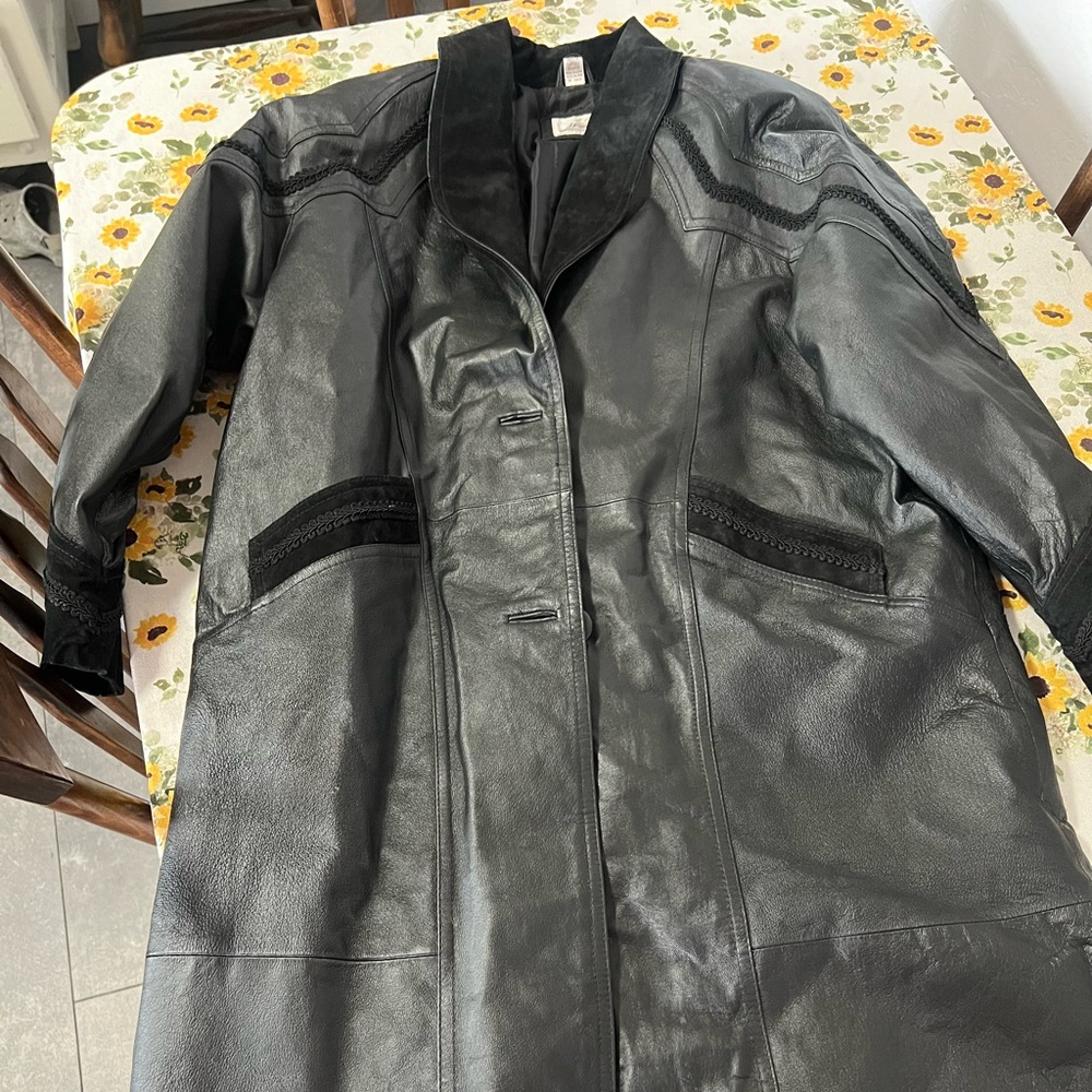 Long leather jacket